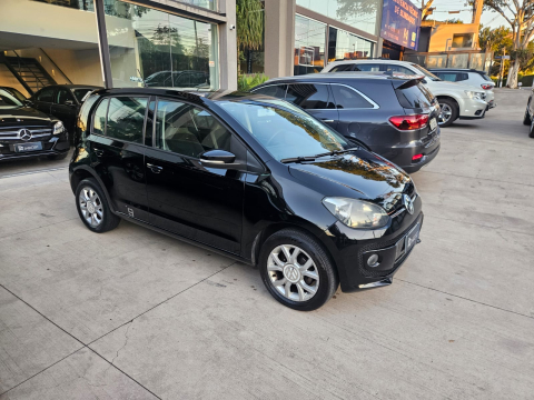 Volkswagen UP 1.0 HIGH 2014/2015