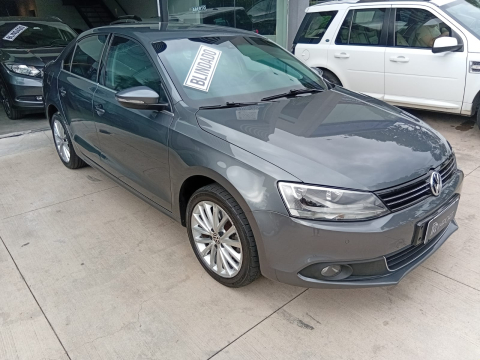 Volkswagen JETTA 2.0 TURBO 2012 200CV 2012