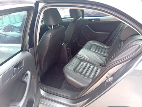 Volkswagen JETTA 2.0 TURBO 2012 200CV 2012